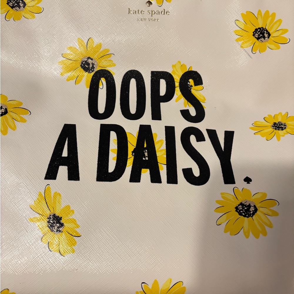 Kate Spade New York Oops A Daisy Tote Bag - Picture 2 of 9